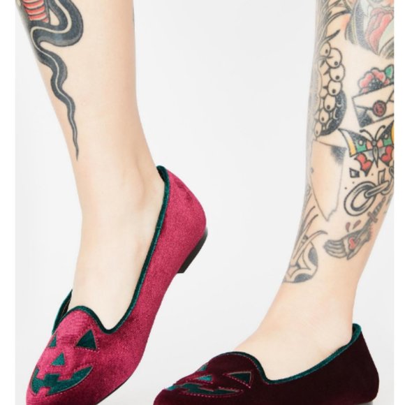 Strangecvlt Red Lydia Velvet Jack O’ Lantern Flats - Picture 3 of 13